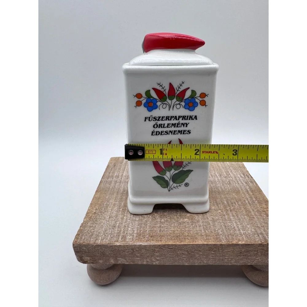 Kalocsa Hungary Handpainted Porcelain Paprika Spice Jar Lid Red Pepper Finial